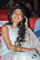 Sai Pallavi at Padi Padi Leche Manasu Movie Pre Release Event